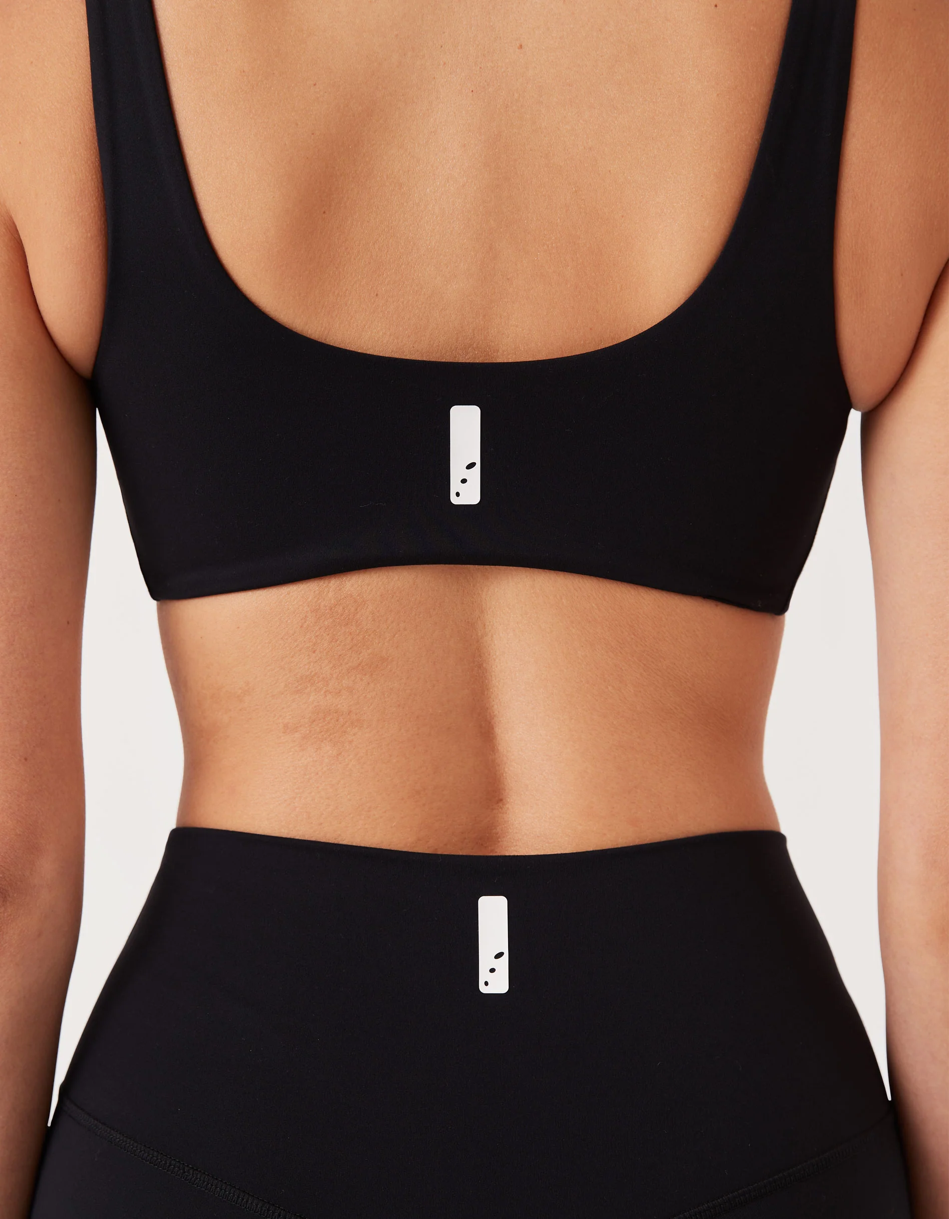 FITform Curve Bra Black - Image 4