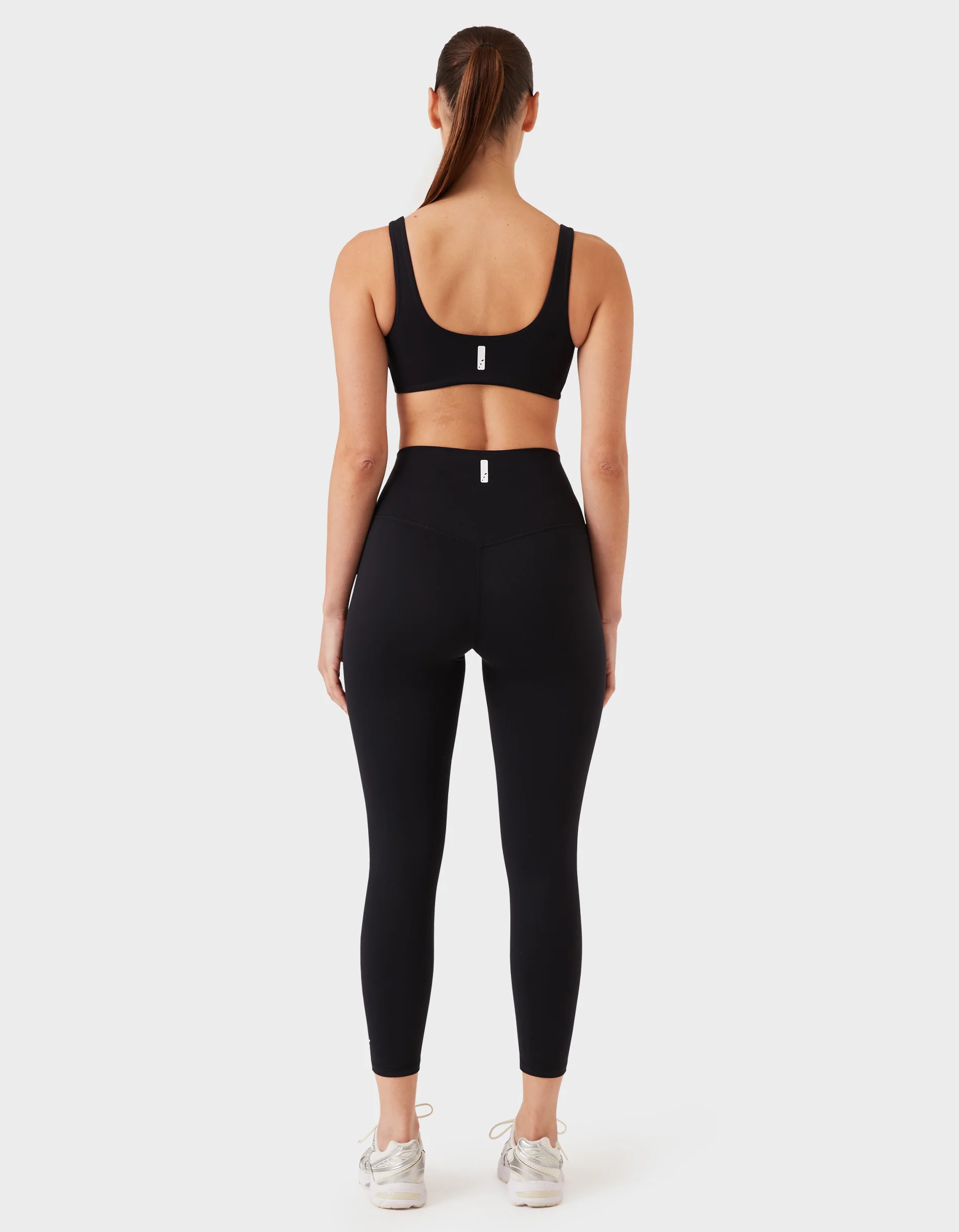 FITform Curve Bra Black - Image 8