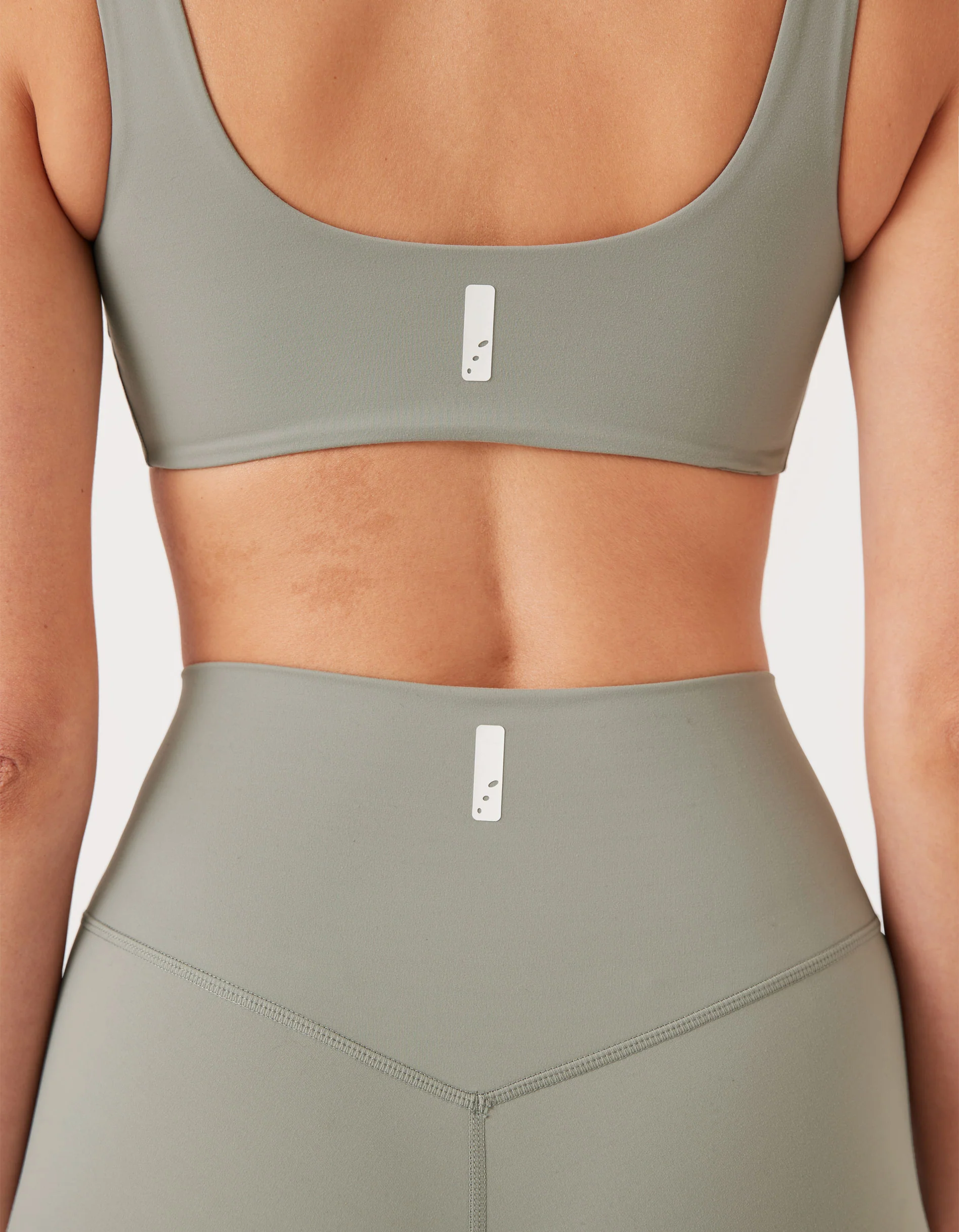 FITform Curve Bra Dry Sage - Image 4