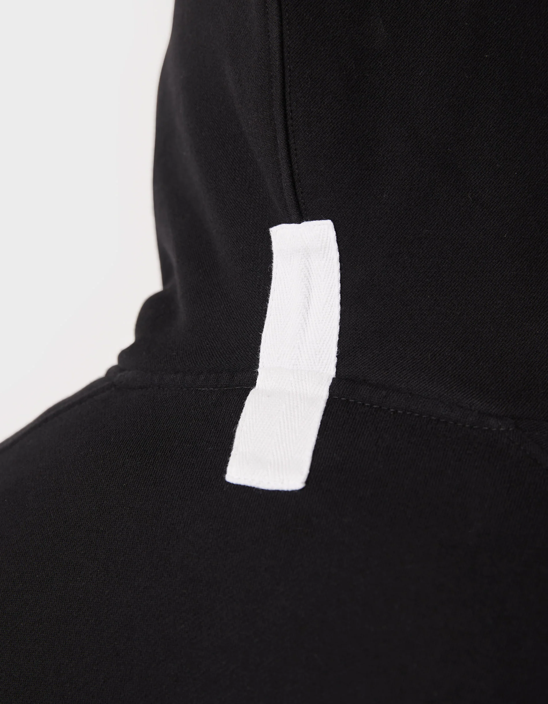 Mass Fleece Hood Black - Image 3