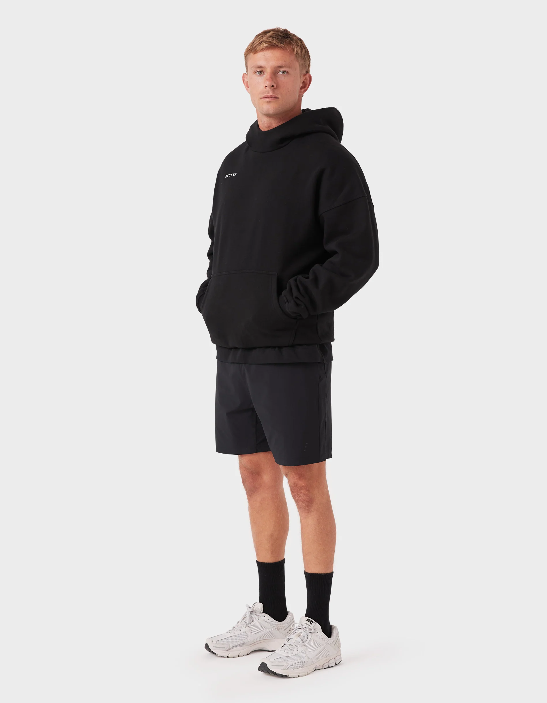 Mass Fleece Hood Black - Image 5