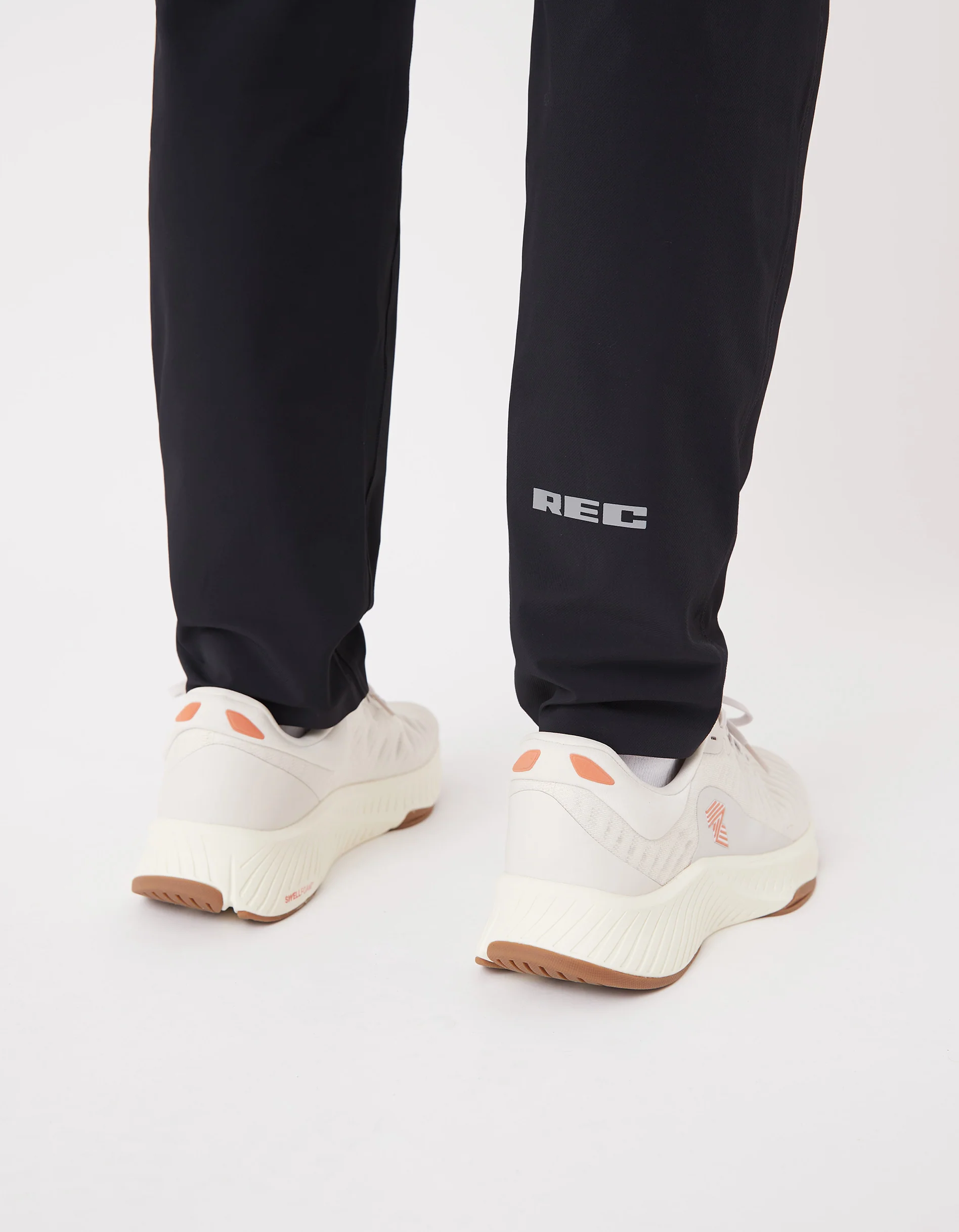 Type 4 Tracks Pant Black - Image 5